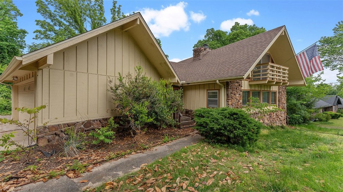 Hillview 2Nd Add - Residential