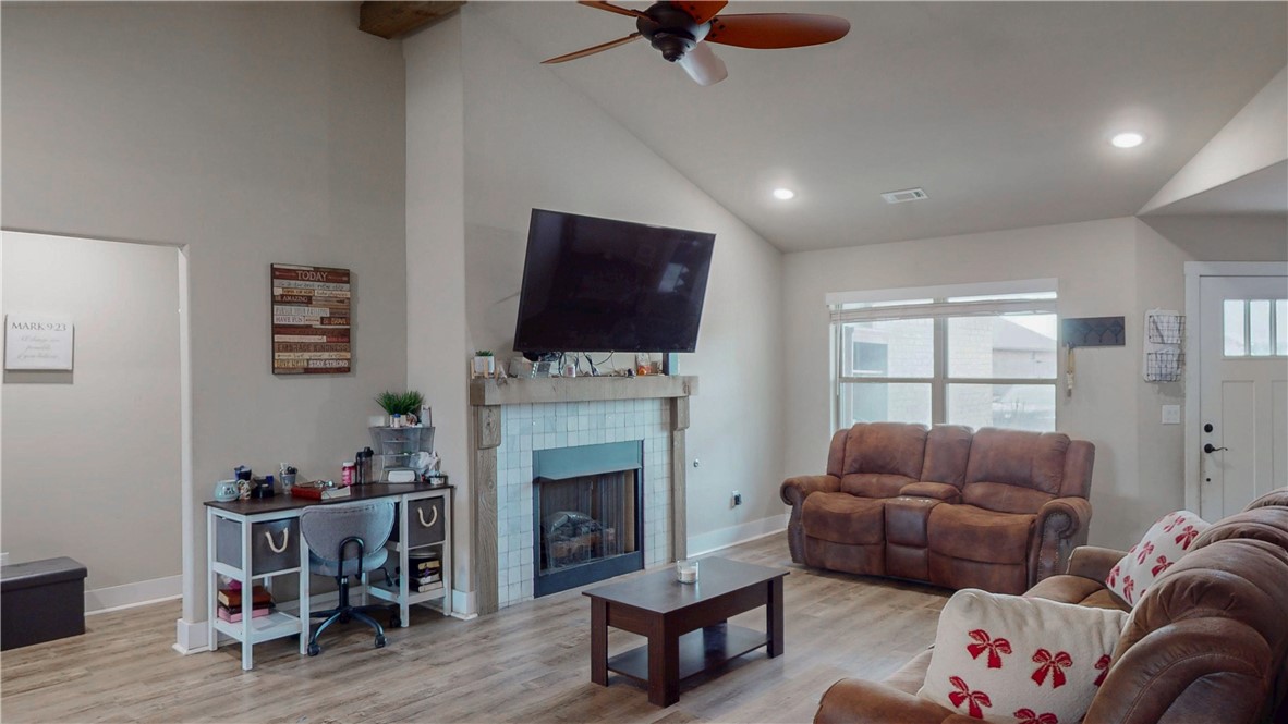 Hilldale Sub Centerton - Residential