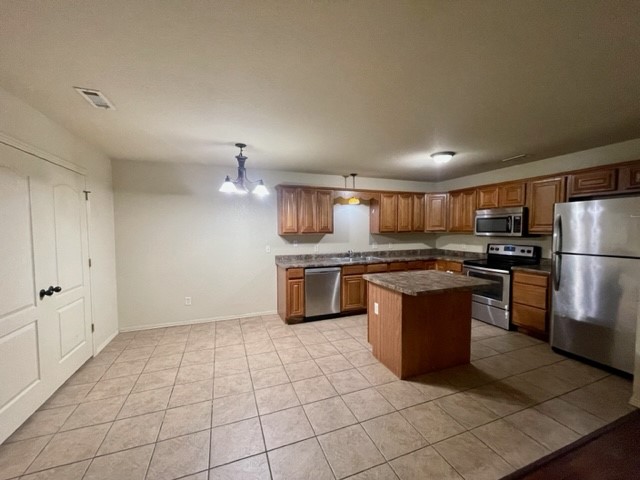 Plantation Ph I, The Rogers - Residential Lease