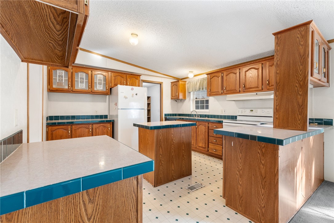 Sky Ridge View Estates - Residential