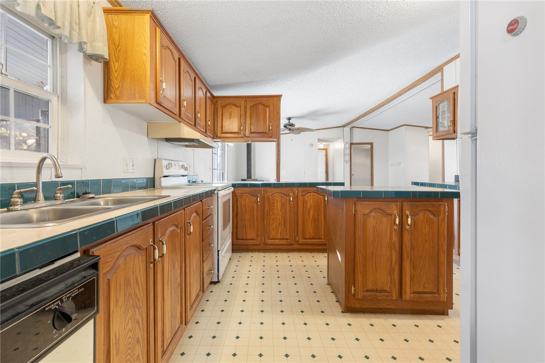 Sky Ridge View Estates - Residential