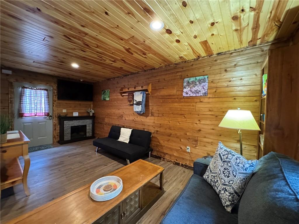 Woodland Terrace Farms - Residential