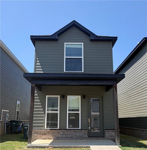 Photo of 1349 S Duncan Avenue, Fayetteville, AR 72701 (MLS # 1359641)