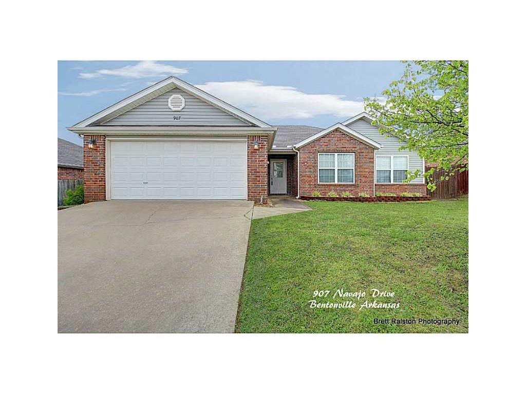 Open & spacious. Raised ceilings, Great outdoor fire pit, Large deck, storage shed, Privacy fenced backyard.