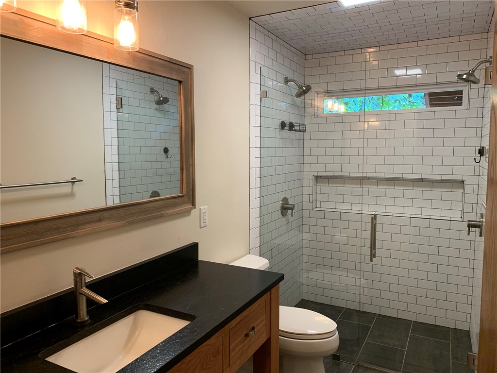 Rural Oaks Sub Rogers - Residential Lease