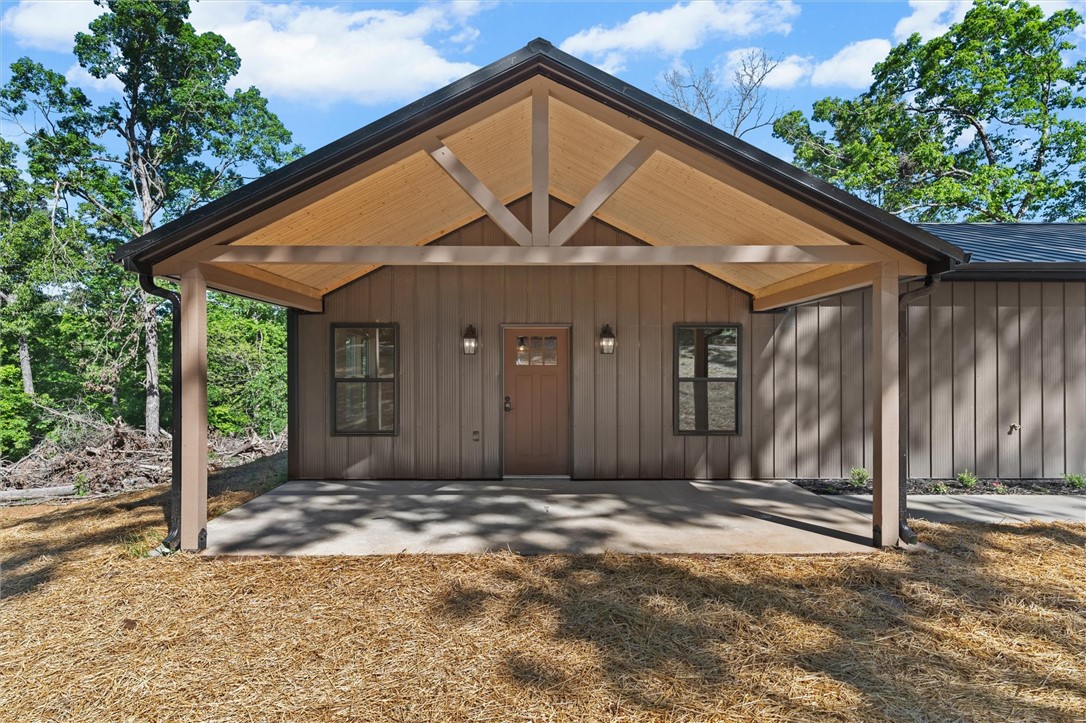 WITHROW OAKS SUBDIVISION - Residential