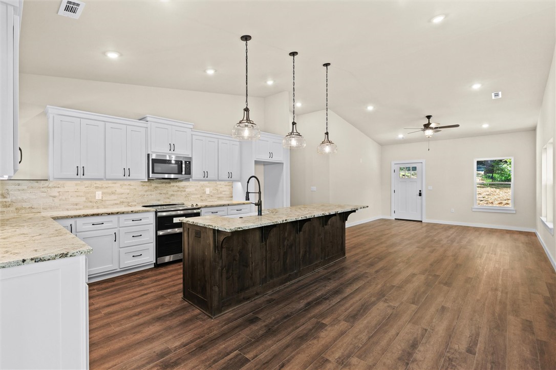WITHROW OAKS SUBDIVISION - Residential