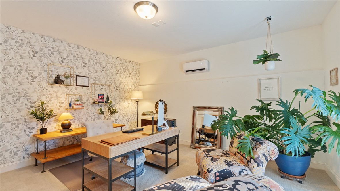 Shadow Valley Ph Vi Rogers - Residential