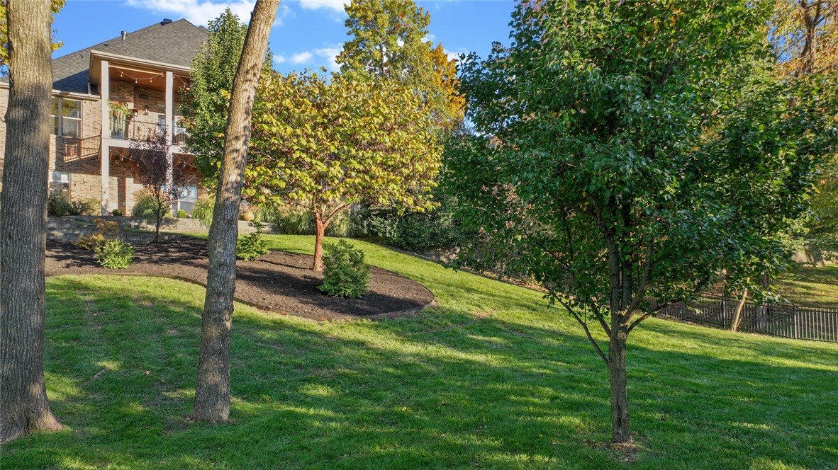 Shadow Valley Ph Vi Rogers - Residential