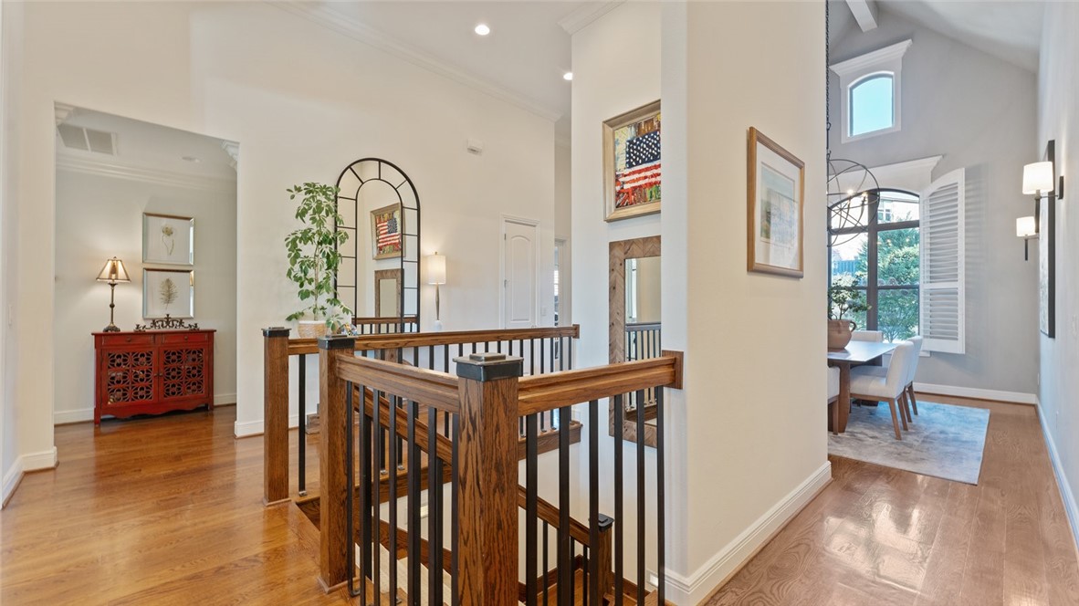 Shadow Valley Ph Vi Rogers - Residential