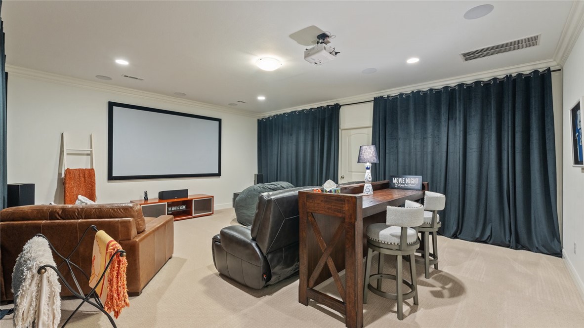 Shadow Valley Ph Vi Rogers - Residential