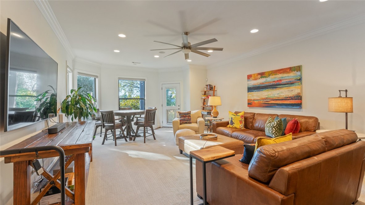 Shadow Valley Ph Vi Rogers - Residential