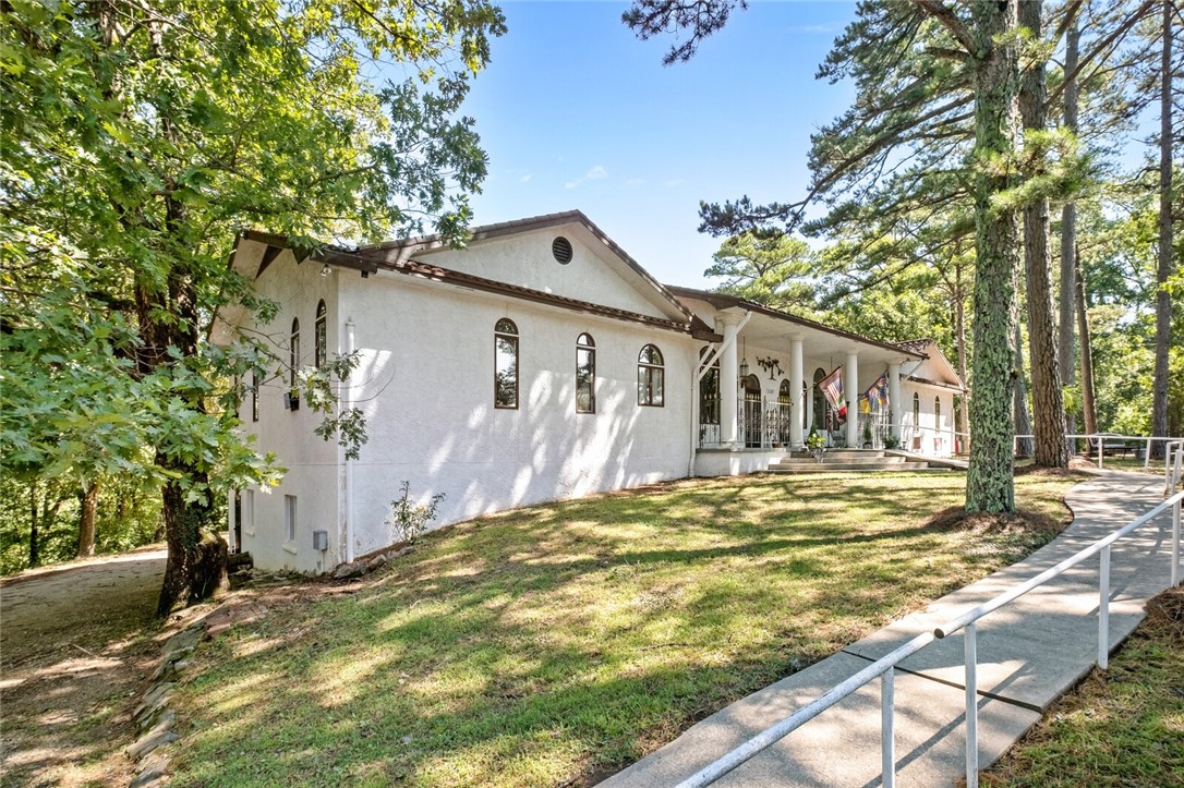Eureka Springs Outlots - Residential