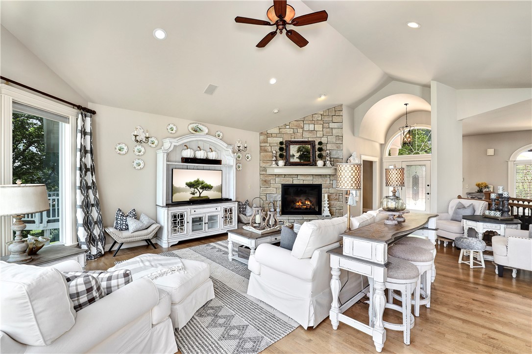 Mayfair Sub Bvv - Residential