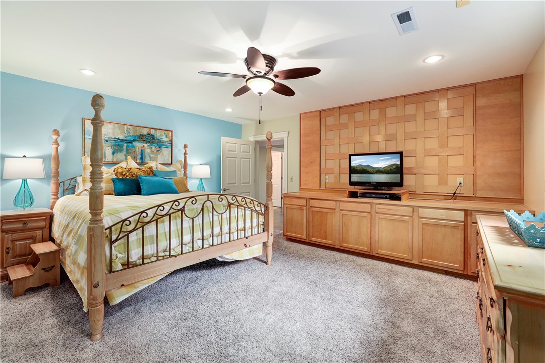 Mayfair Sub Bvv - Residential