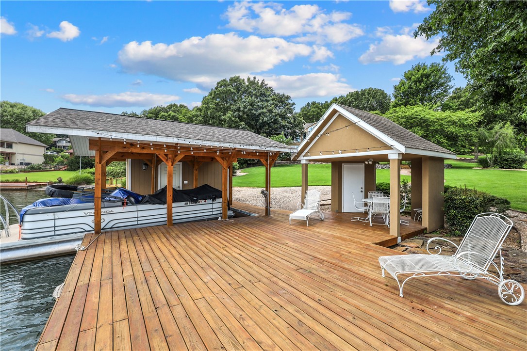 Mayfair Sub Bvv - Residential