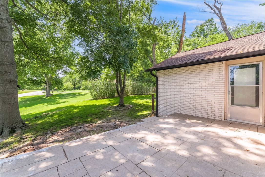 Summit Heights Rogers - Residential