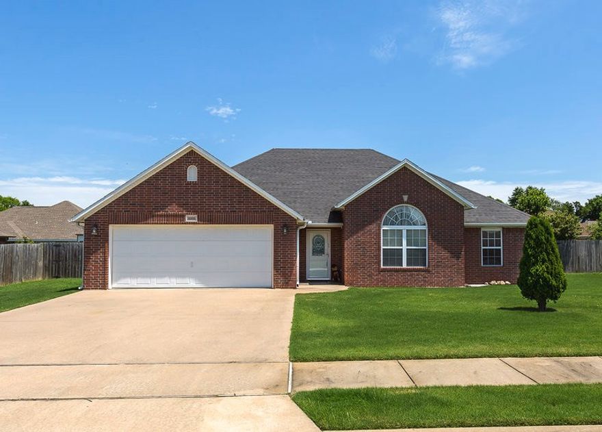 Well maintained all electric brick home in a great location on the edge of town. New carpet in 2016, arched cathedral ceilings, trey ceiling in master,split floor plan, granite, canned & pendant lighting in kitchen, nice cabinets & island, pantry, built-in desk, lazy susan in corner cabinet, sunroom or den, two connected storage buildings, extra storage in attic that is floored, his & hers walk in closets in master, oversized garage & more. You don&#x2019;t want to miss this one!