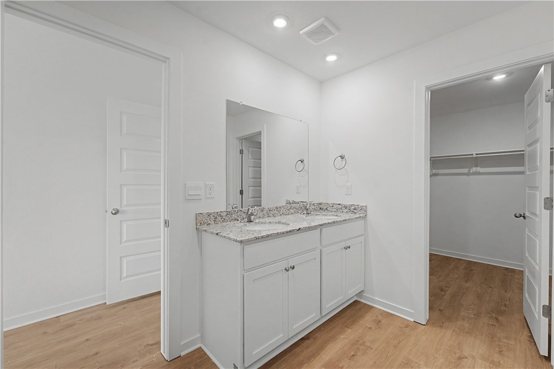 West Wind, Phase 1 - Residential Lease