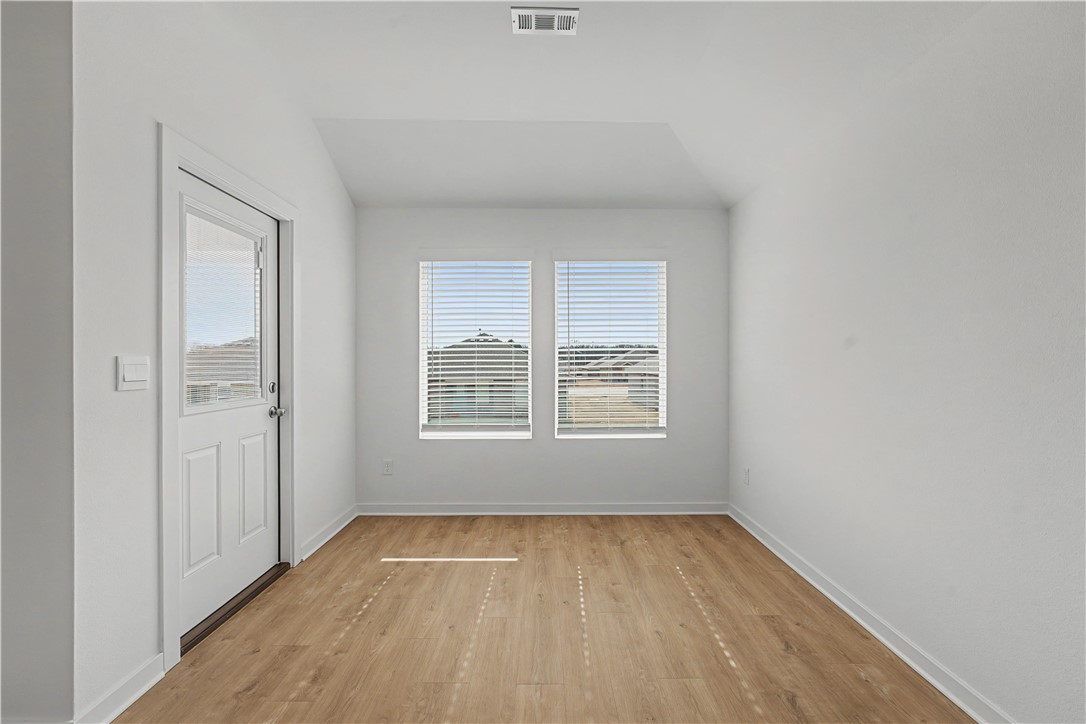 West Wind, Phase 1 - Residential Lease