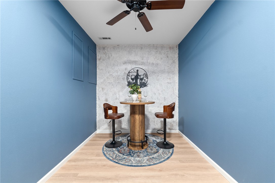 Unit 11, Holiday Island - Residential