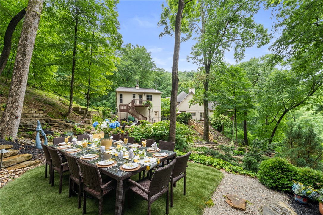 Unit 11, Holiday Island - Residential