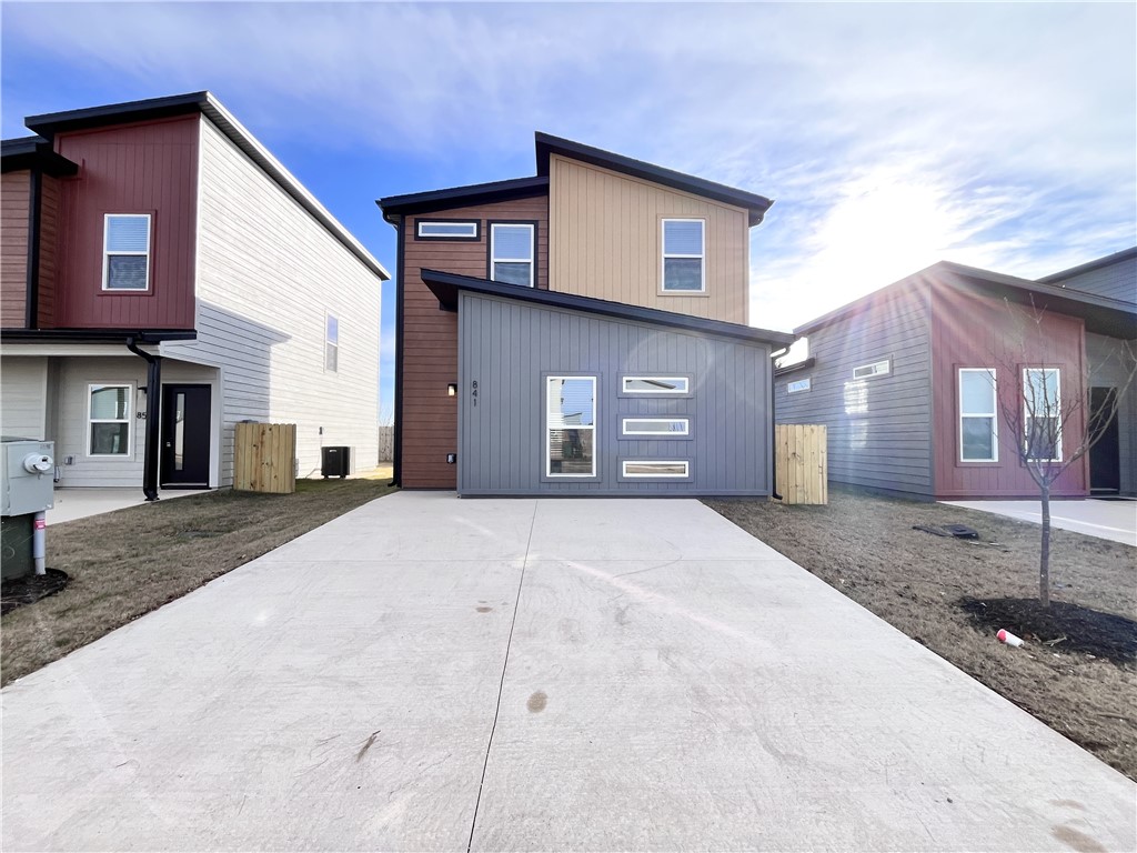 FEATHERSTON VILLAGE PH 2-CENTERTON - Residential Lease