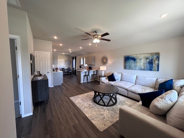 Riverside Village Sub Ph 22 - Residential