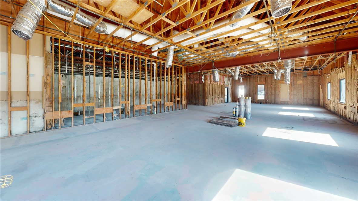 Fayetteville Outlots - Commercial Lease