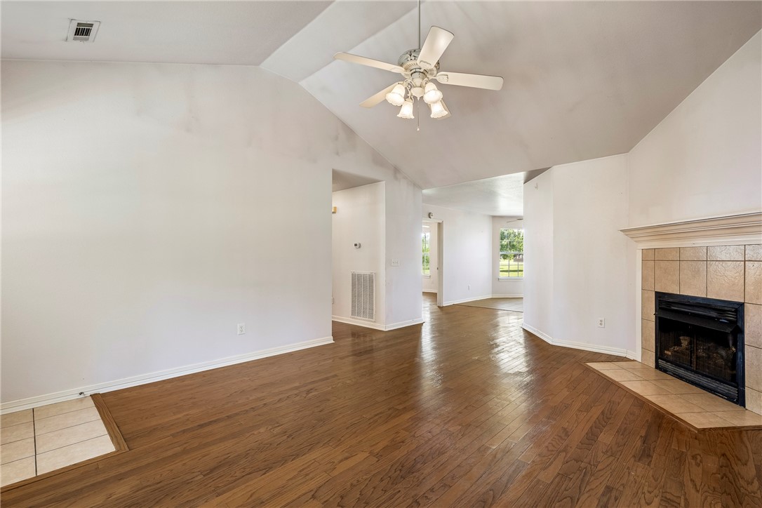 19-19-29-RURAL - Residential