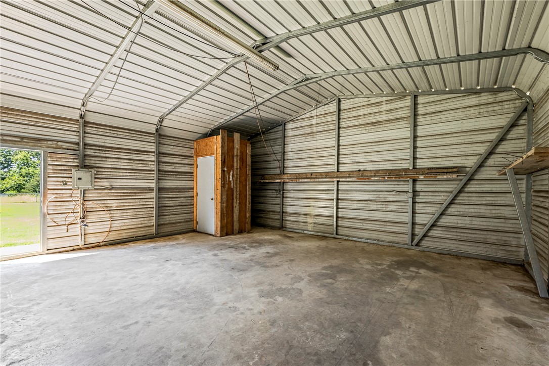 19-19-29-RURAL - Residential