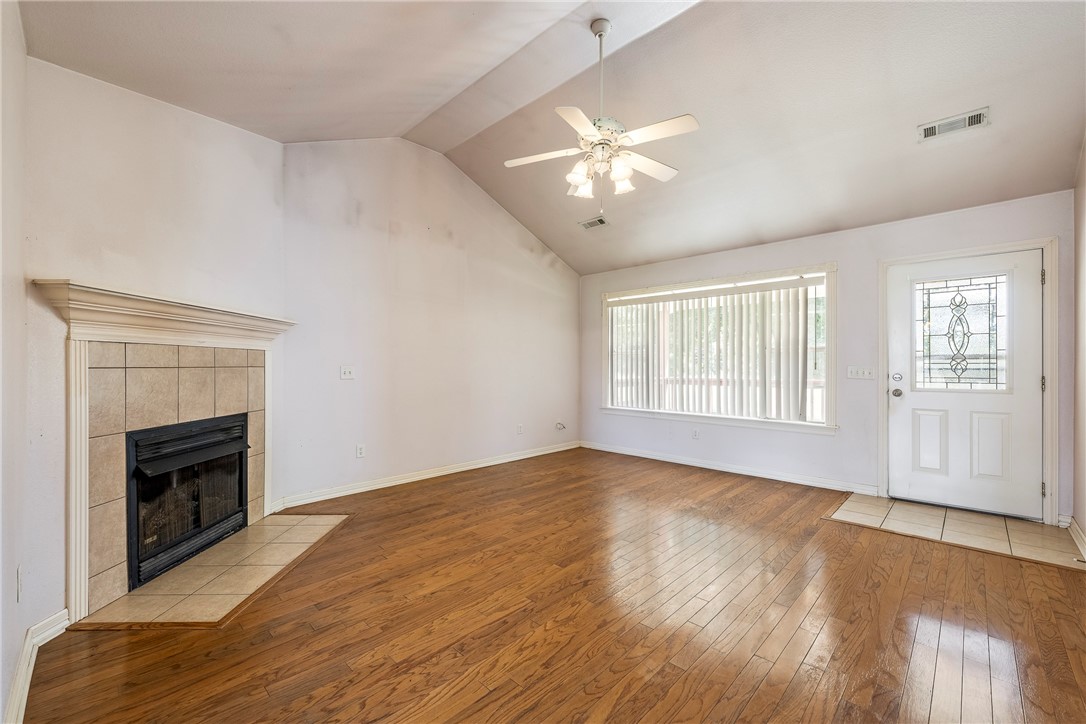 19-19-29-RURAL - Residential