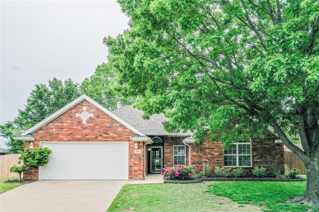 Located in one of Fayetteville's most desirable neighborhoods, this beautifully maintained 4-bedroom, 2-bath house sits on a cul-de-sec street with great curb appeal. Inside you have a split floor plan, gas fireplace, eat-in kitchen and sun room for relaxing. The garage has a new door and room for storage. The front and back yard has french drain and a sprinkler system. Out back enjoy the deck and covered patio. This home is a short walk to Holcomb Elementary, the trail system, Holt Middle School and 4 minutes to I-49.