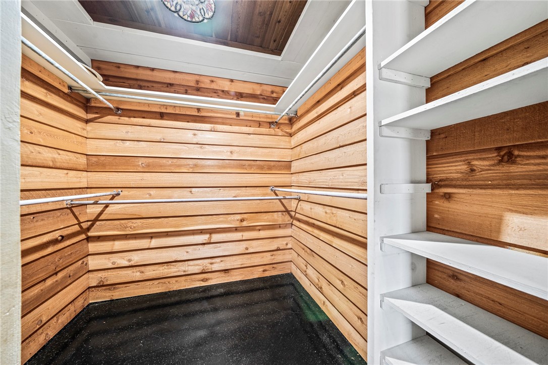 13-19-32-RURAL - Residential