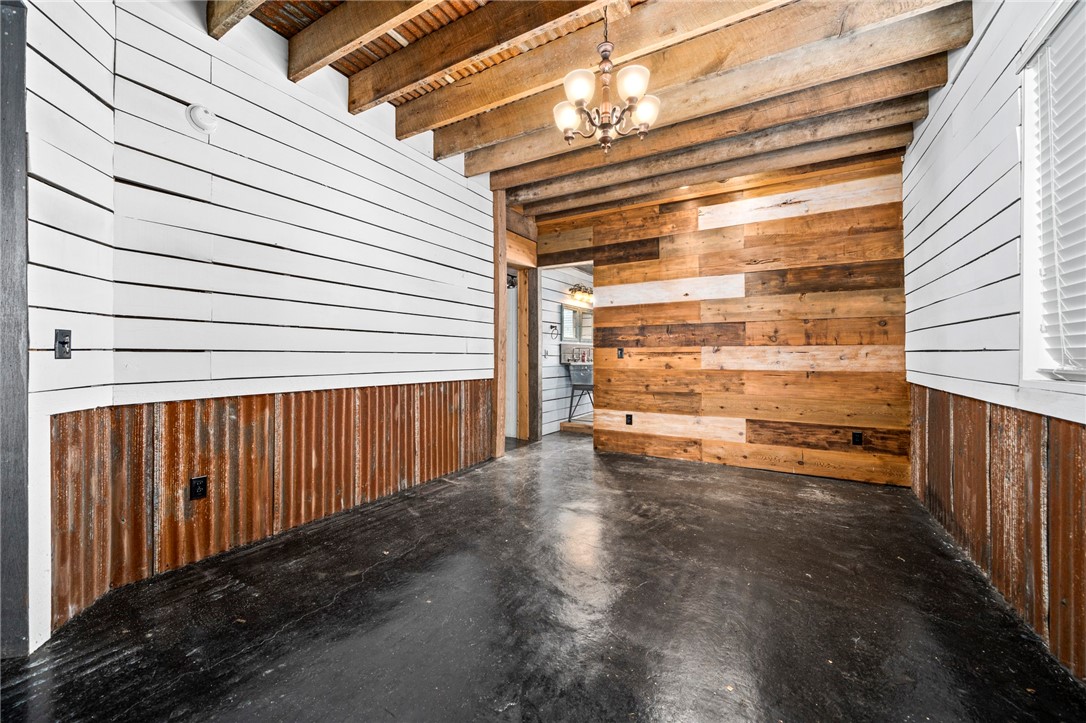 13-19-32-RURAL - Residential