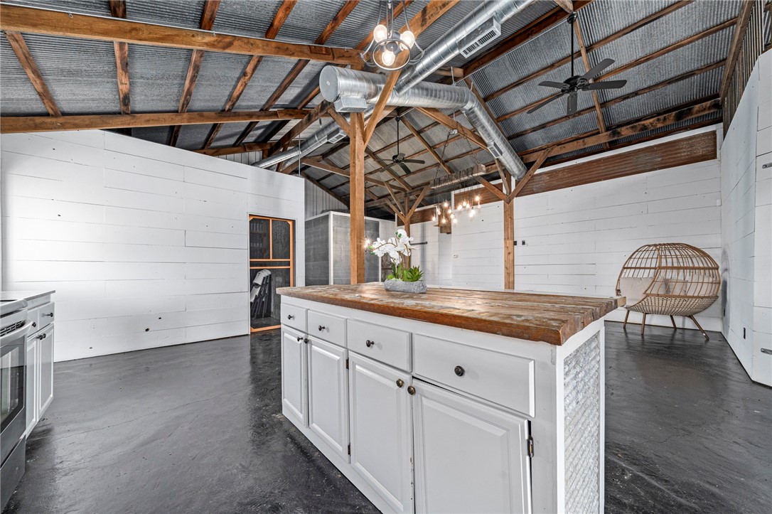 13-19-32-RURAL - Residential