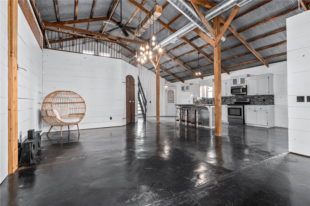 13-19-32-RURAL - Residential