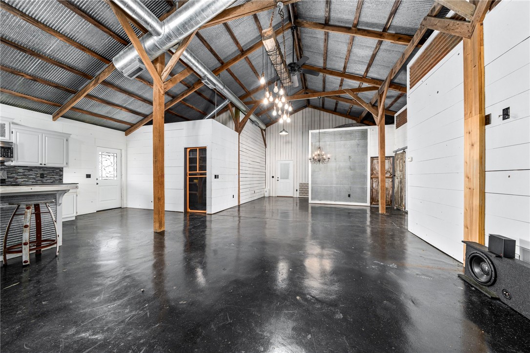 13-19-32-RURAL - Residential