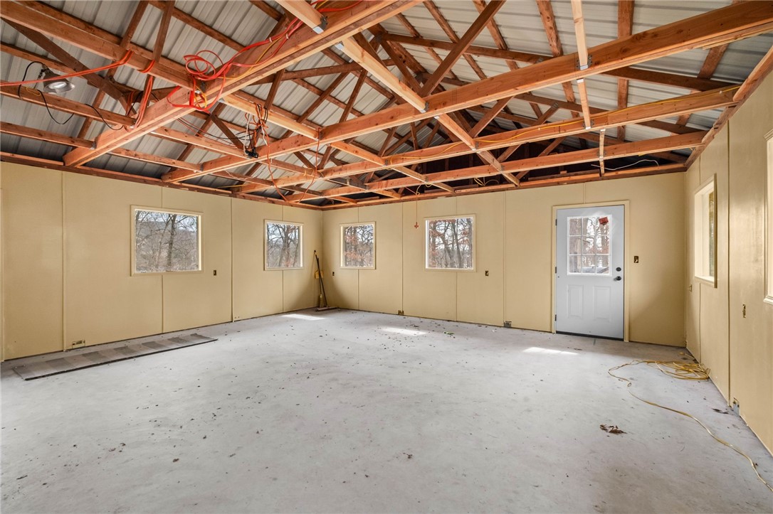 05-20-27 RURAL - Land