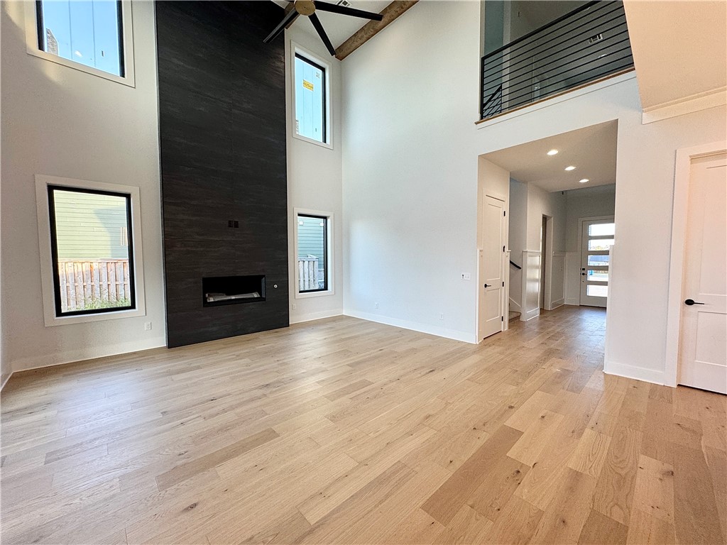 Aurora - Residential