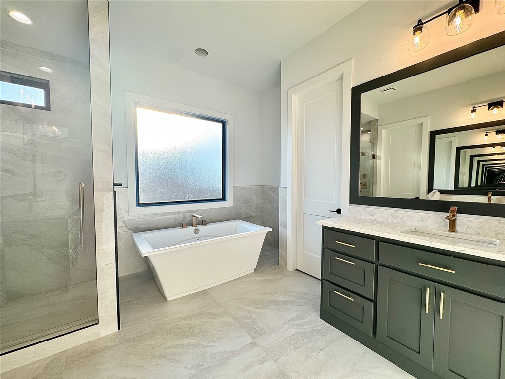 Aurora - Residential