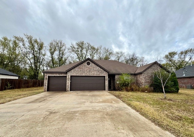 BATTLEFIELD ESTATES-PEA RIDGE - Residential Lease