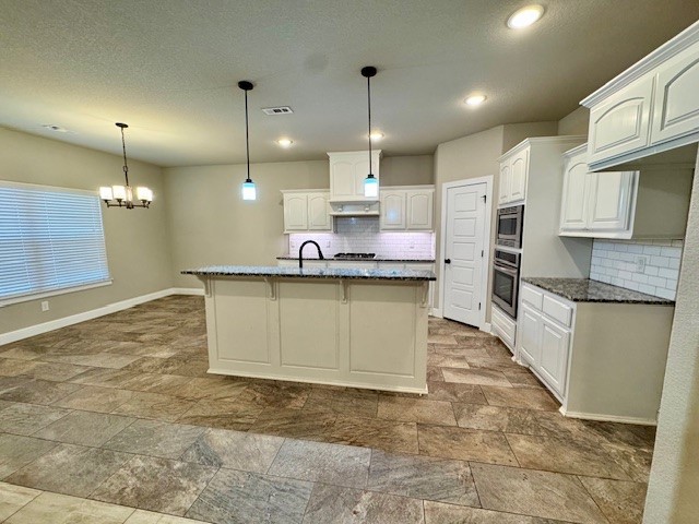 BATTLEFIELD ESTATES-PEA RIDGE - Residential Lease