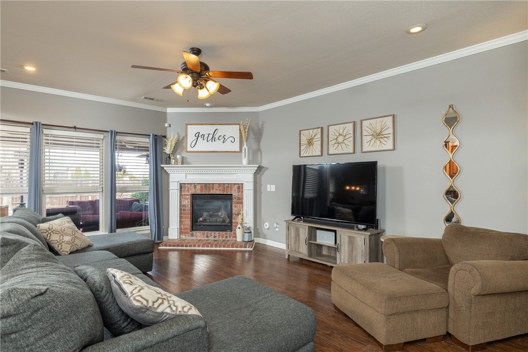 Woods Creek - Residential