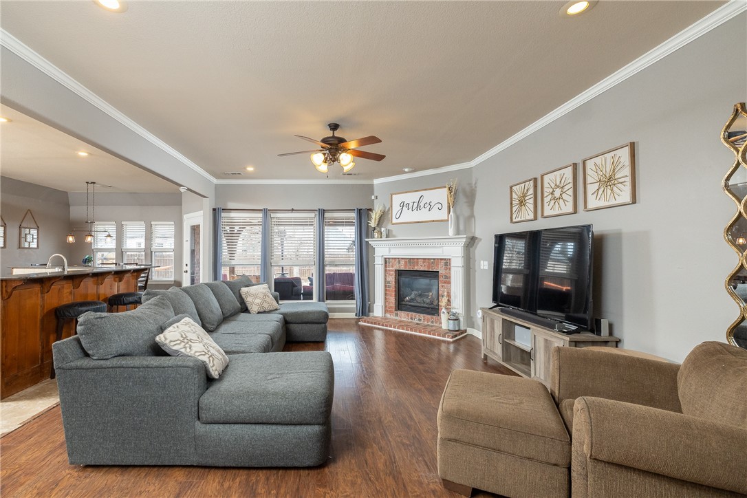 Woods Creek - Residential