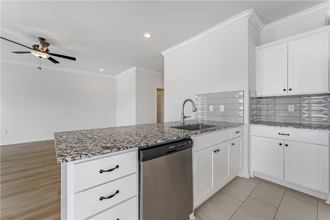 The Grove at Engle's Mill, Phase 3 - Residential Lease