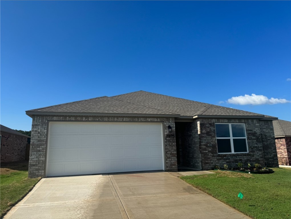 OFFERING A 5.25% FIXED INTEREST RATE ON VA, USDA,AND FHA LOANS OR $12K TOWARDS CLOSING COSTS THROUGH 11/14/24 @6:00PM OR UNTIL FUNDS RUN OUT WHEN USING PREFERRED LENDER AND TITLE COMPANY!!!!
MOVE IN READY!!!
Introducing the charming Magnolia plan, a home that radiates curb appeal with its inviting front porch and beautifully landscaped front yard. This thoughtfully designed residence features an open floor plan that includes four spacious bedrooms and two bathrooms, along with a large family room. Enjoy cozy meals in the breakfast/dining area, and delight in the lovely kitchen, fully equipped with energy-efficient appliances, ample counter space, and a roomy pantry for all your snacking and meal preparation needs. Additionally, the covered entryway adds an elegant touch to this welcoming home. Discover the delightful features of the Magnolia plan today! *Photos are of a similar model.
