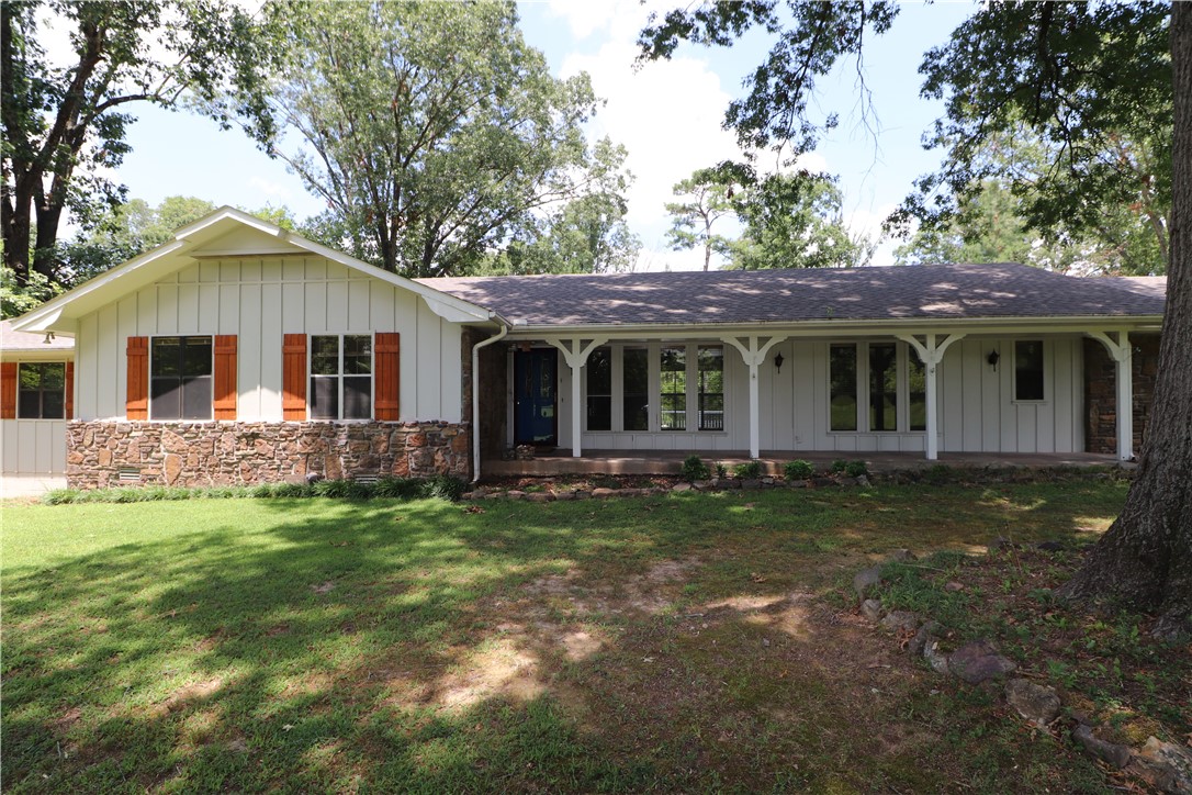 Custom built 2,288 +/- Sq ft home on 7.72+/- park like acres. You're welcomed by mature pine trees that line the driveway entrance. The living room has tile floors and a beautiful rock fireplace. There is a large bonus room/office space off of the master bedroom with an additional reading room. Great back deck for entertaining.