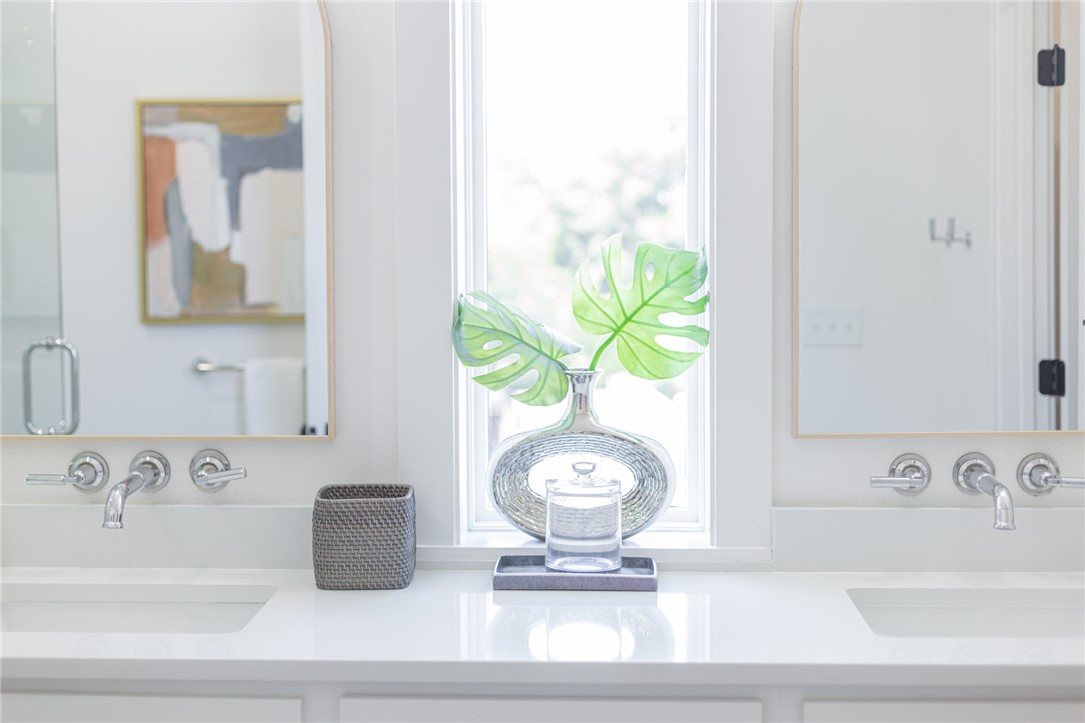 T J Hollands Sub Bentonville - Residential