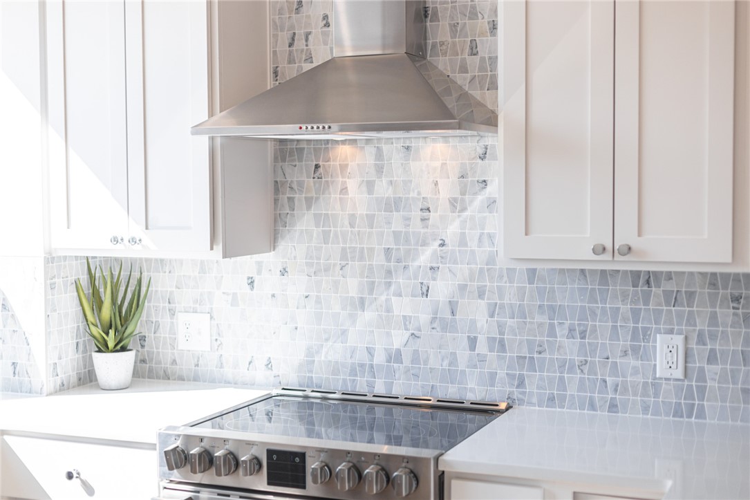 T J Hollands Sub Bentonville - Residential